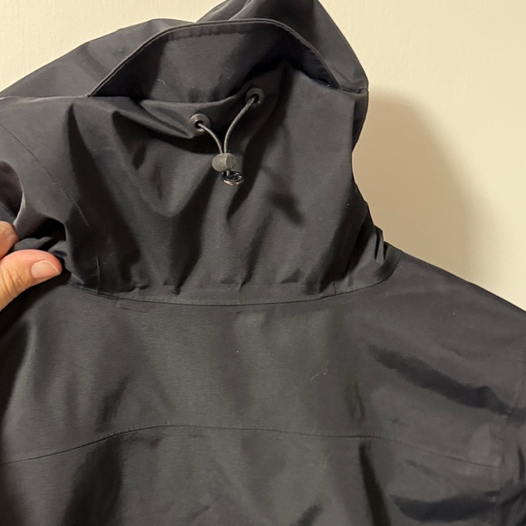 Lululemon everyday Getaway Jacket - Picture 4 of 8